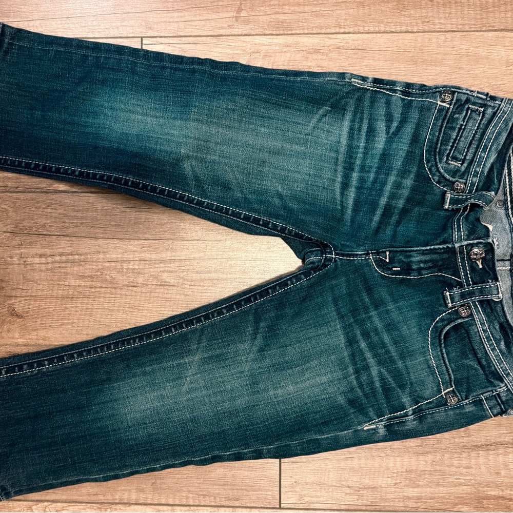 Miss Me Capri Jeans Size 28